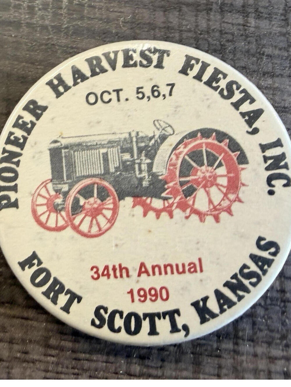 Pioneer Harvest Fiesta Inc 34th Annual 1990 Agriculture Pinback Fort Scott KS